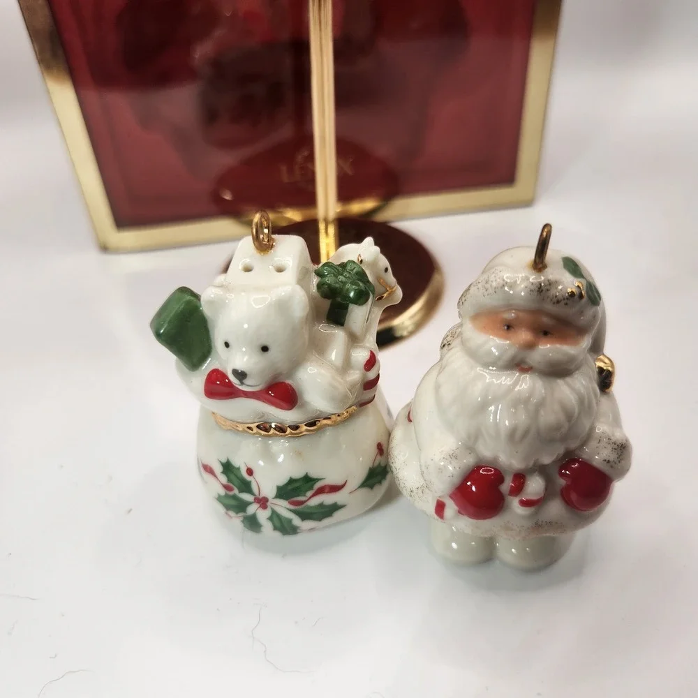 Lenox Santa and Bear Salt and Pepper Shakers with Gold Stand Holiday Set 3pc